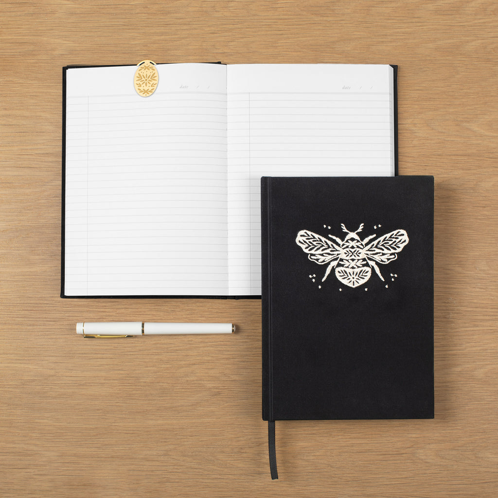 Jt Embroidered Bee Journal Set