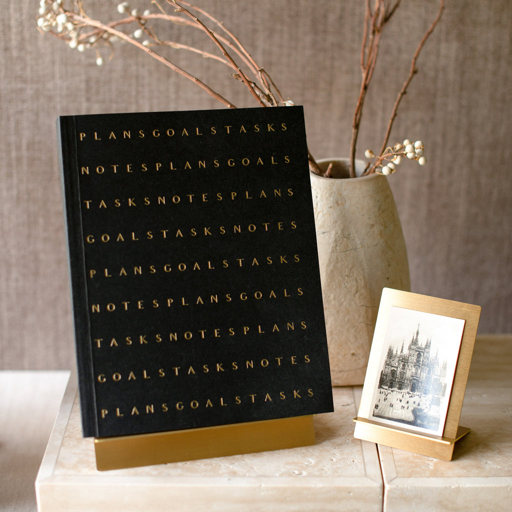 Se Letter Flow Black Signature Non-Dated Weekly Planner Notebook