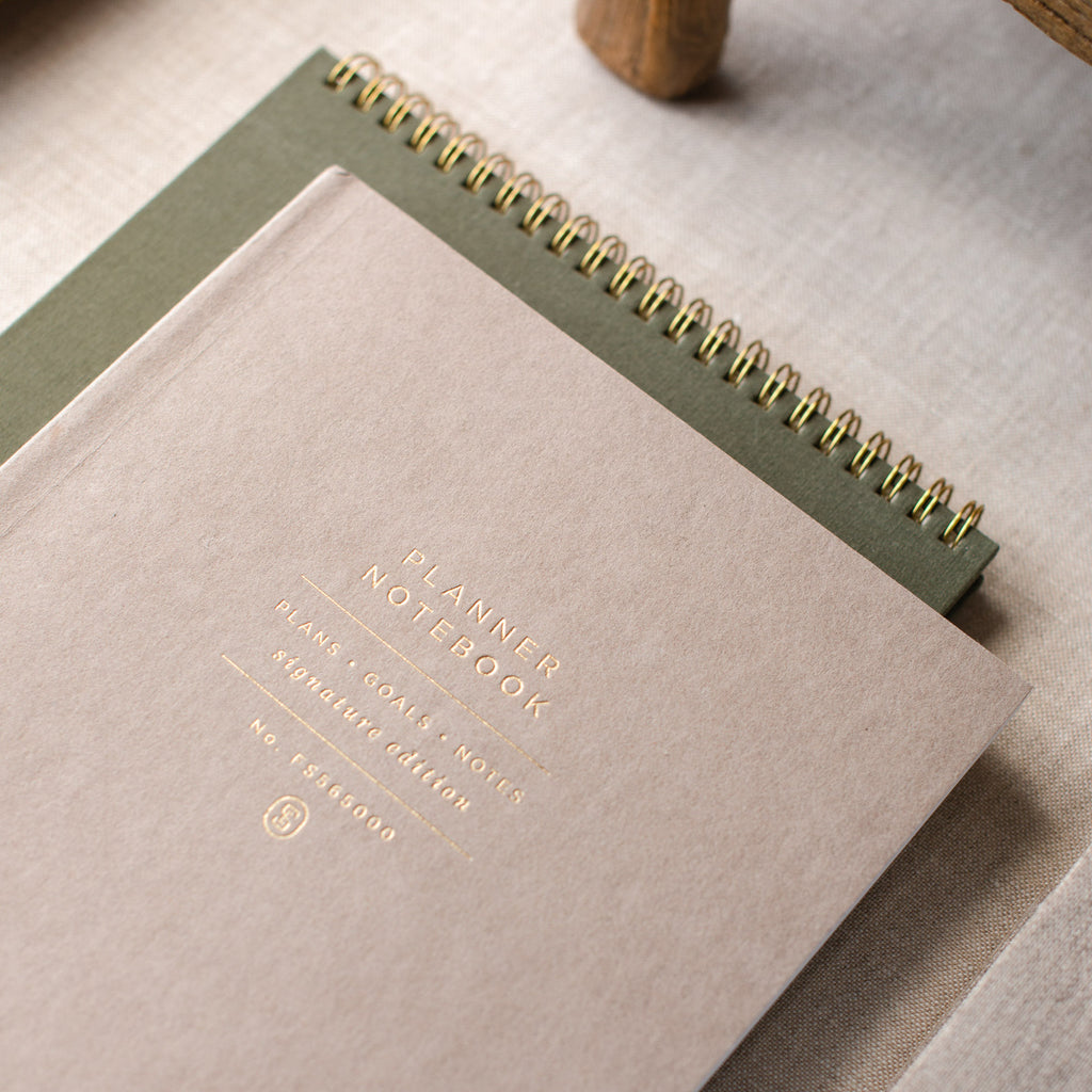 Standard Grey Signature Non-Dated Weekly Planner Notebook