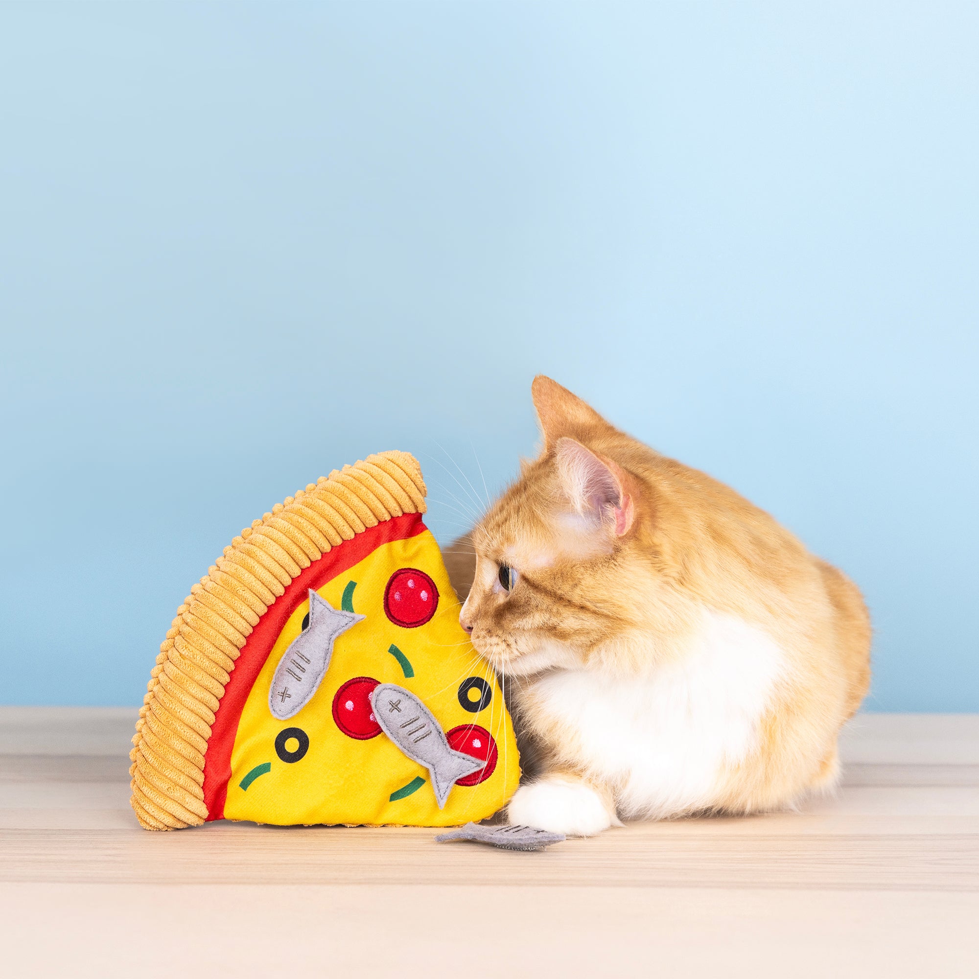 Peppurroni & Sardines Please Puzzle Cat Toy