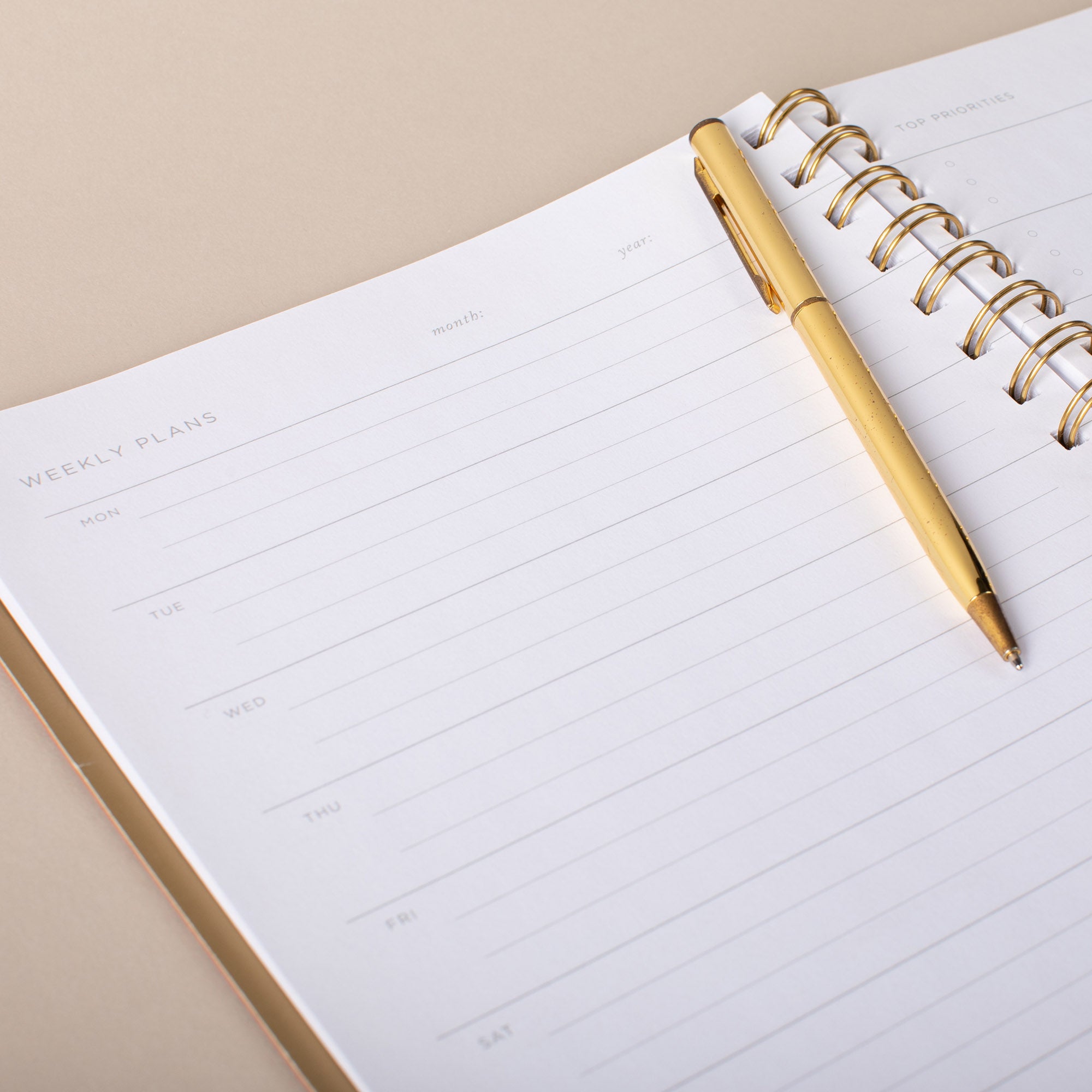 Standard Cognac Non-Dated Weekly Planner