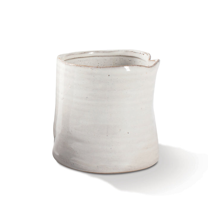 WHITE PINCHED VESSEL